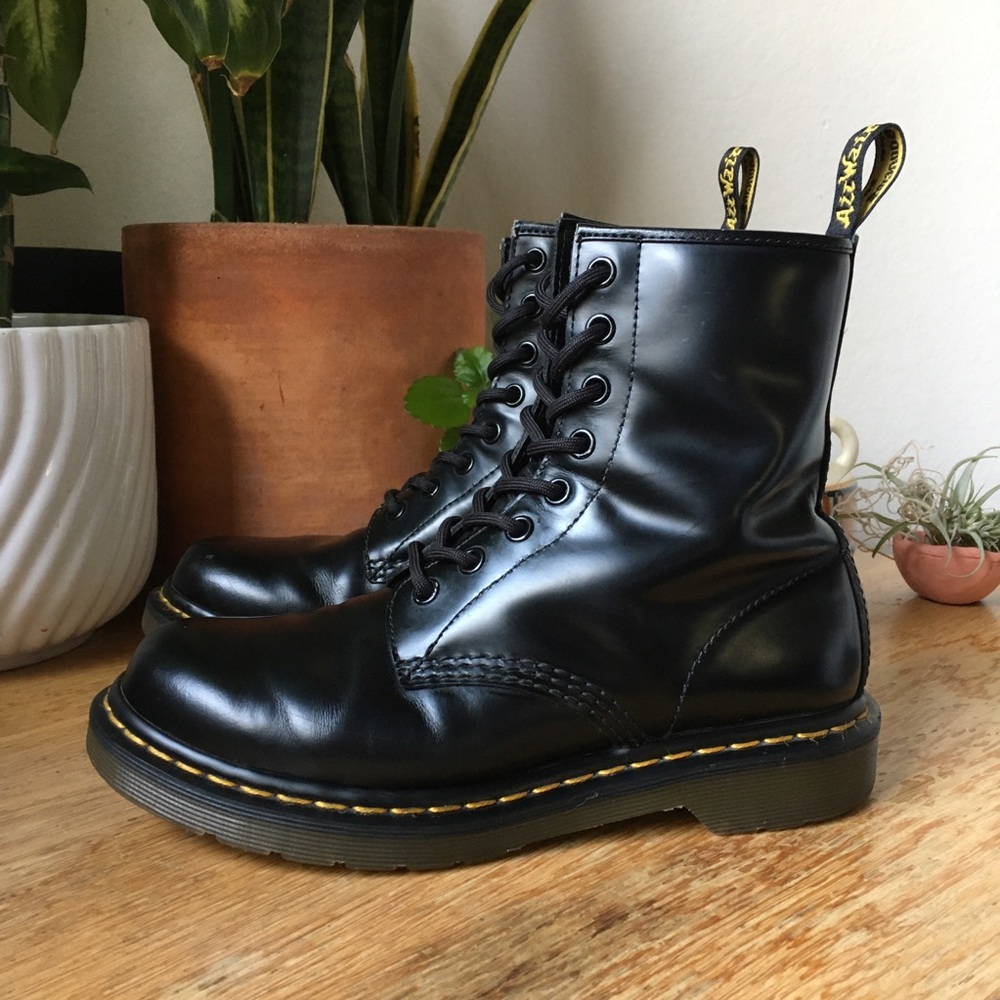 Women’s 1460 Smooth Dr. Marten’s Boots